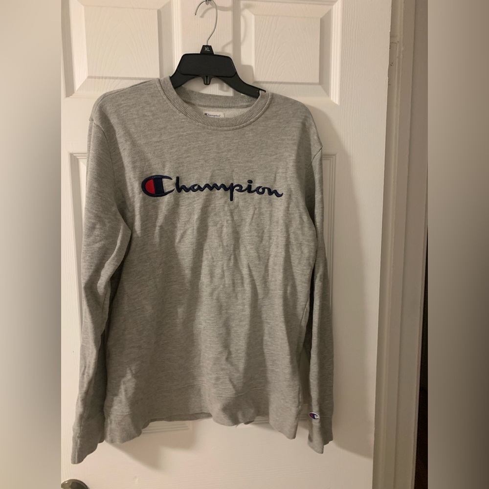 Shirts👕 - Picture 2 of 4